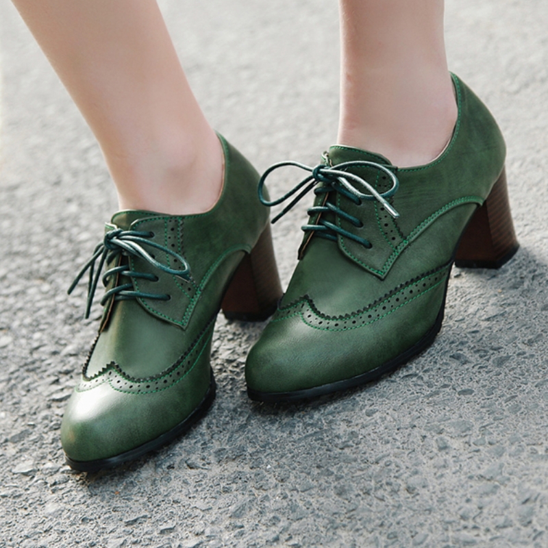 Vintage Women's High Heels Loa - Guipure Lace Panel recension och pris