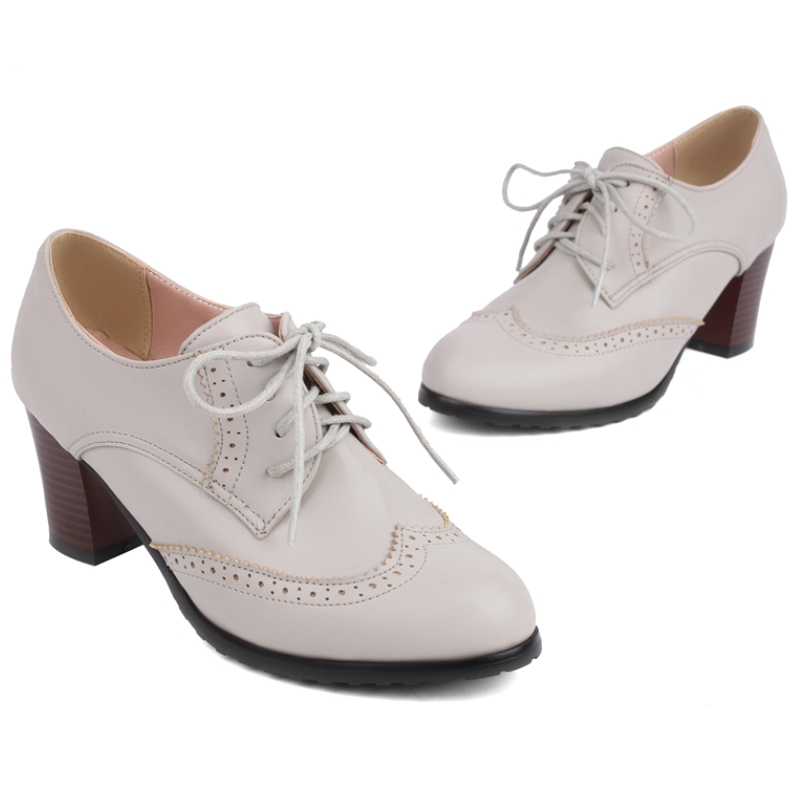 Vintage Women's High Heels Loa - Guipure Lace Panel recension och pris