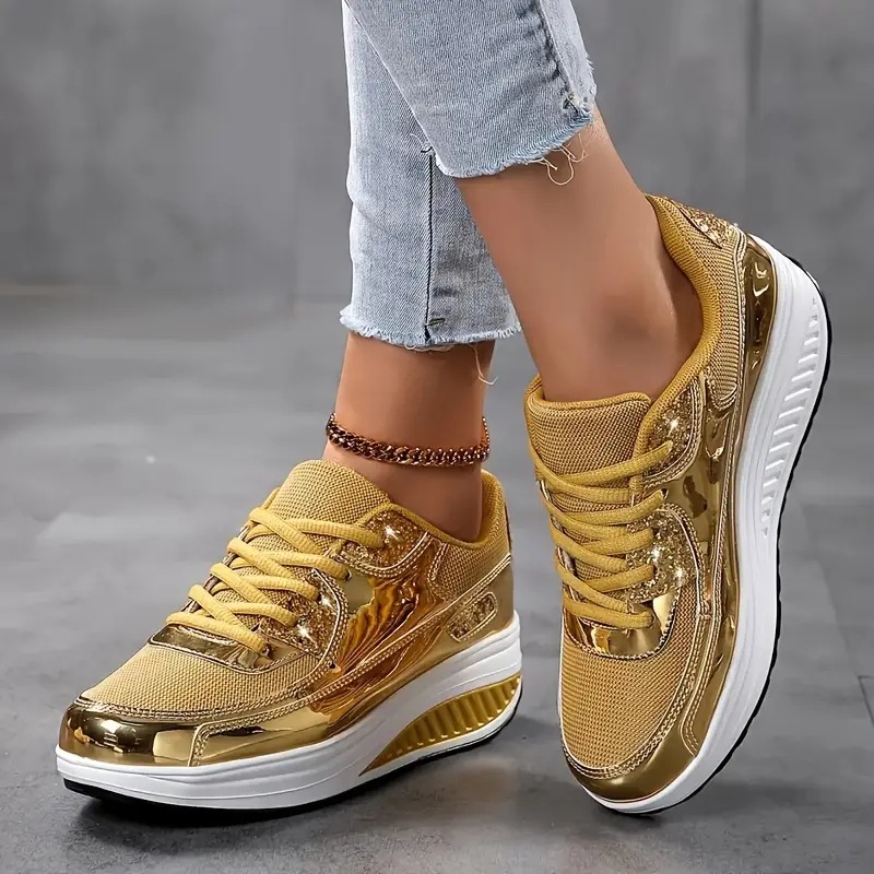 Women's Flat Mesh Sports Shoes - Guipure Lace Panel recension och pris